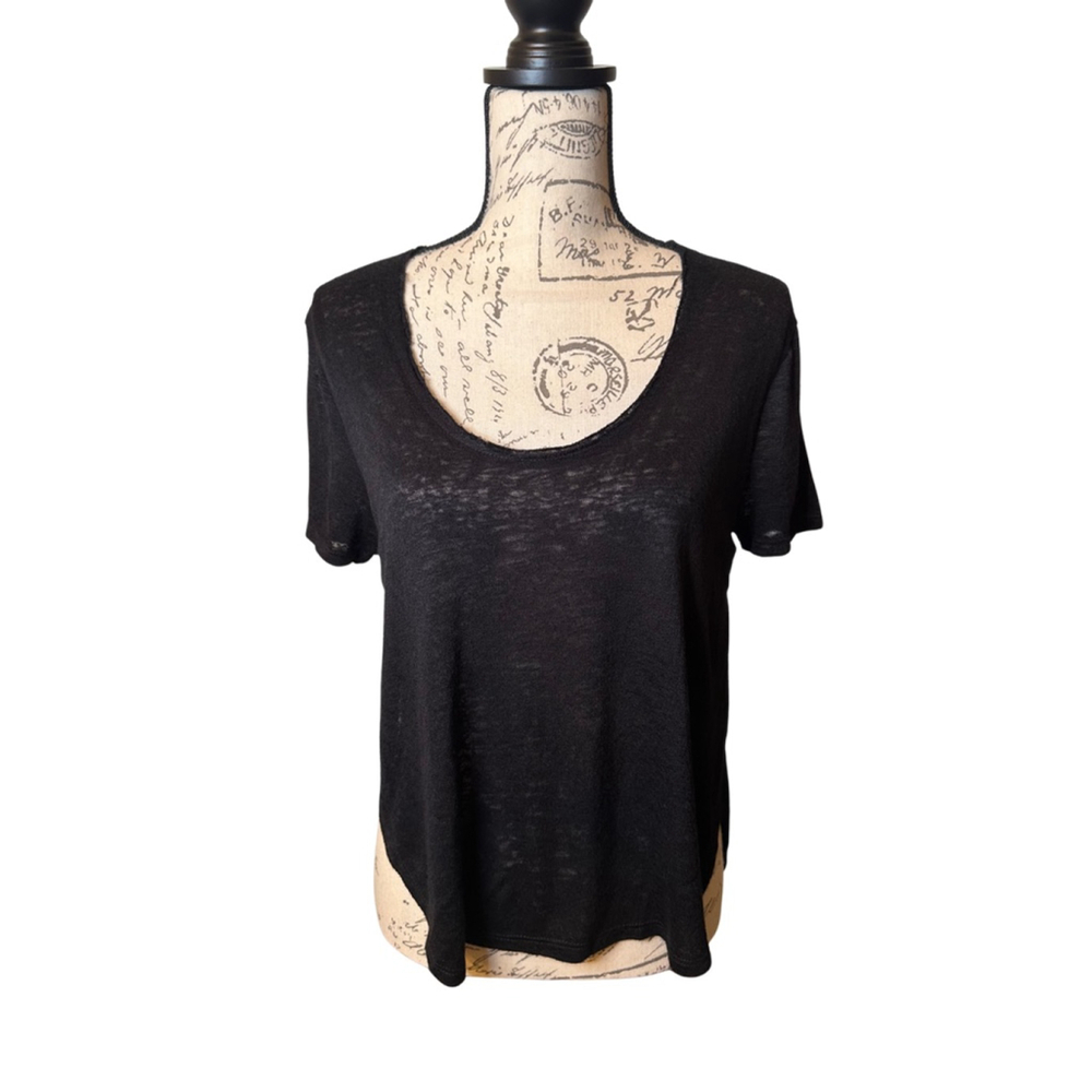 Melrose and Market Small Sheer Scoop Neck Short Sleeve Shirt